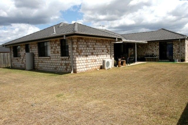230 Banyula Drive, Gaven, QLD, 4211, Gaven - Thumbnail 6