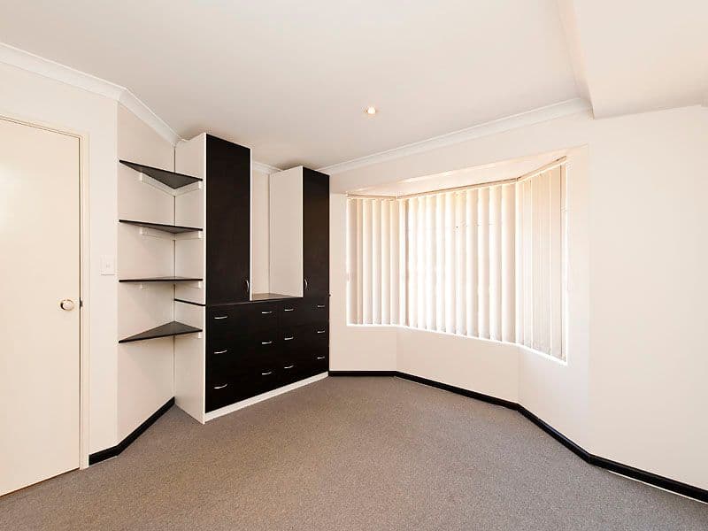 5 Nevis Court, CAVERSHAM WA 6055, Caversham - Thumbnail 3