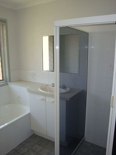 10 Saltpetre Close, Eagle Vale, NSW, 2558, Eagle Vale - Thumbnail 8