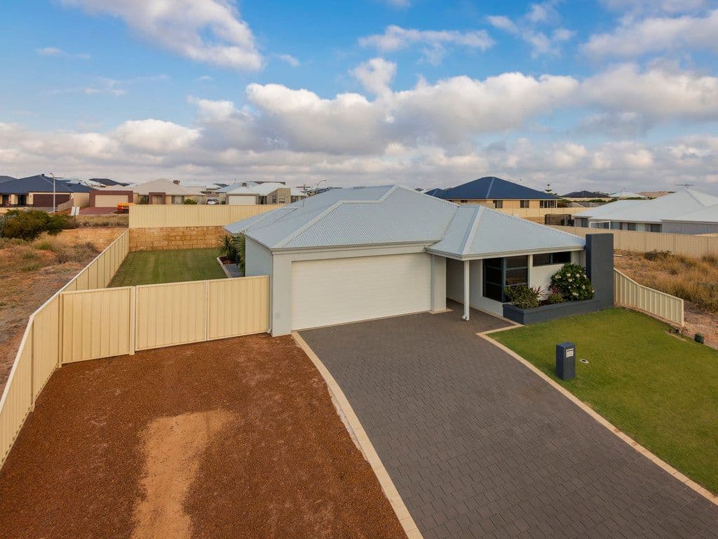 171 Glenfield Beach, Glenfield WA 6532, Glenfield - Image 1