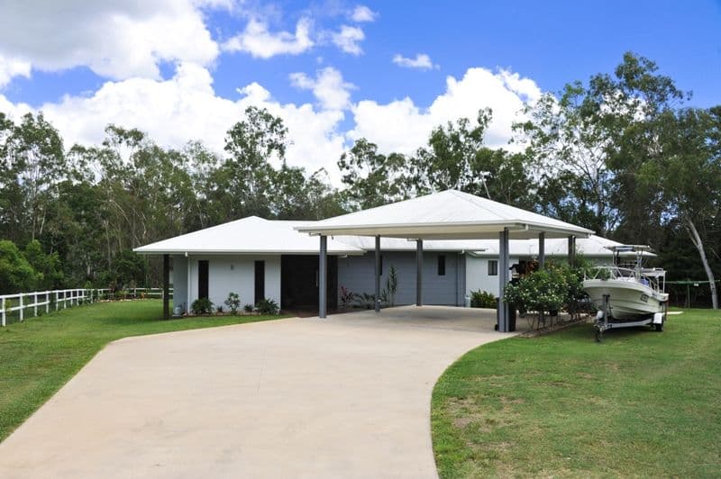 140 Kookaburra Drive, CANNON VALLEY QLD 4800, Cannon Valley - Thumbnail 6