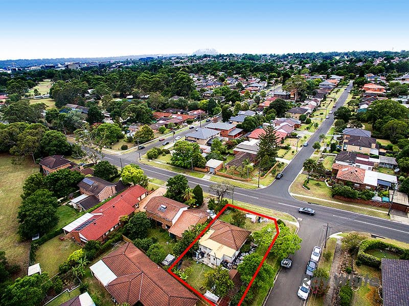 12 Herring Road, Marsfield - Image 1