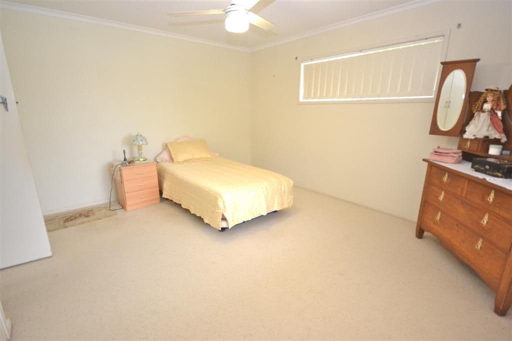 96 Valantine Road, BIRKDALE QLD 4159, Birkdale - Thumbnail 6