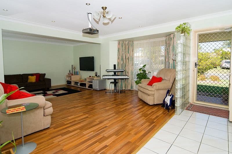 10 Perentie Street, REGENTS PARK QLD 4118, Regents Park - Thumbnail 3