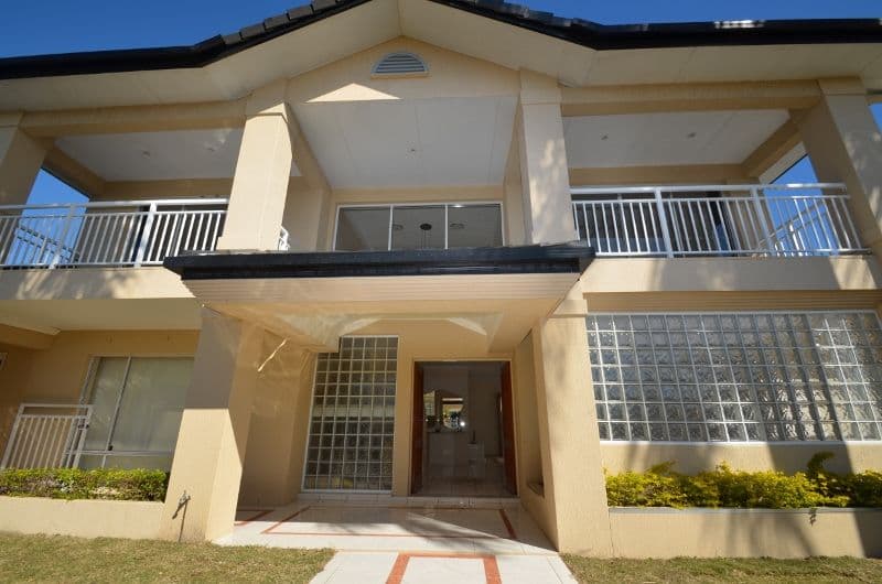 9 Christa Way, BENOWA WATERS QLD 4217, Benowa - Thumbnail 4