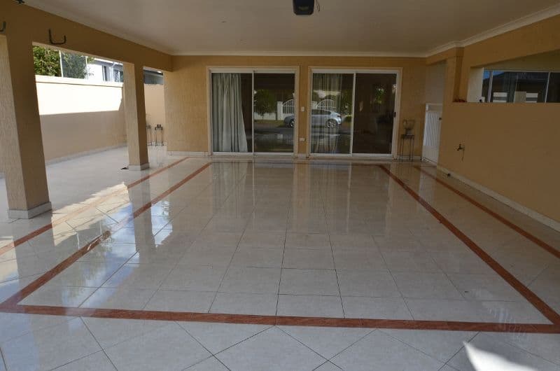 9 Christa Way, BENOWA WATERS QLD 4217, Benowa - Thumbnail 6