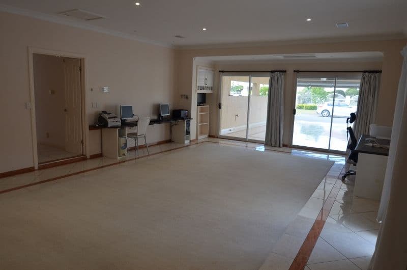 9 Christa Way, BENOWA WATERS QLD 4217, Benowa - Thumbnail 7