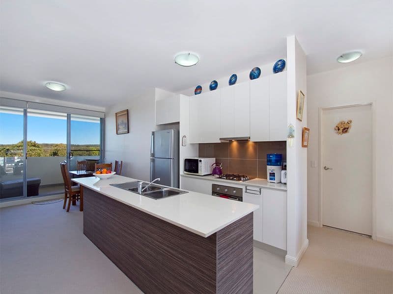 53 Merton Street, SUTHERLAND NSW 2232, Sutherland - Thumbnail 3