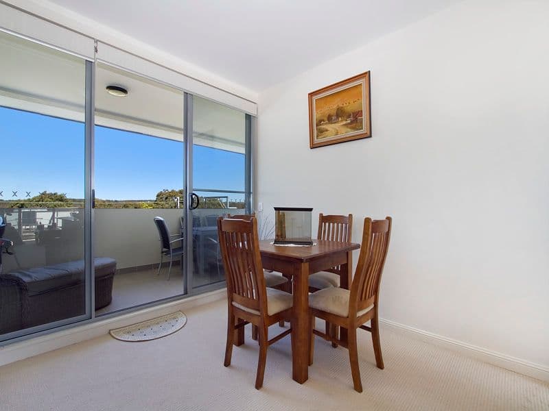 53 Merton Street, SUTHERLAND NSW 2232, Sutherland - Thumbnail 6