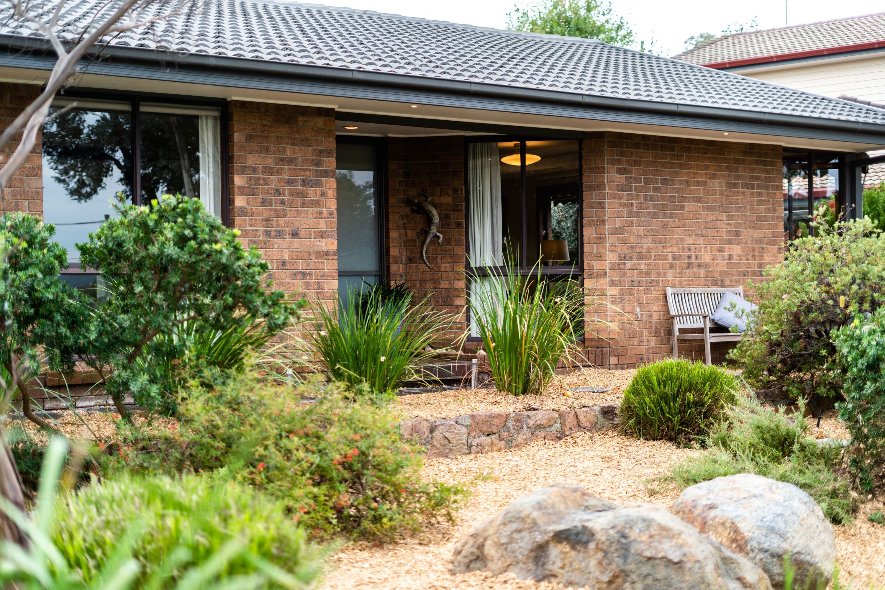 25 Dash Crescent, Fadden ACT 2904, Fadden - Thumbnail 2