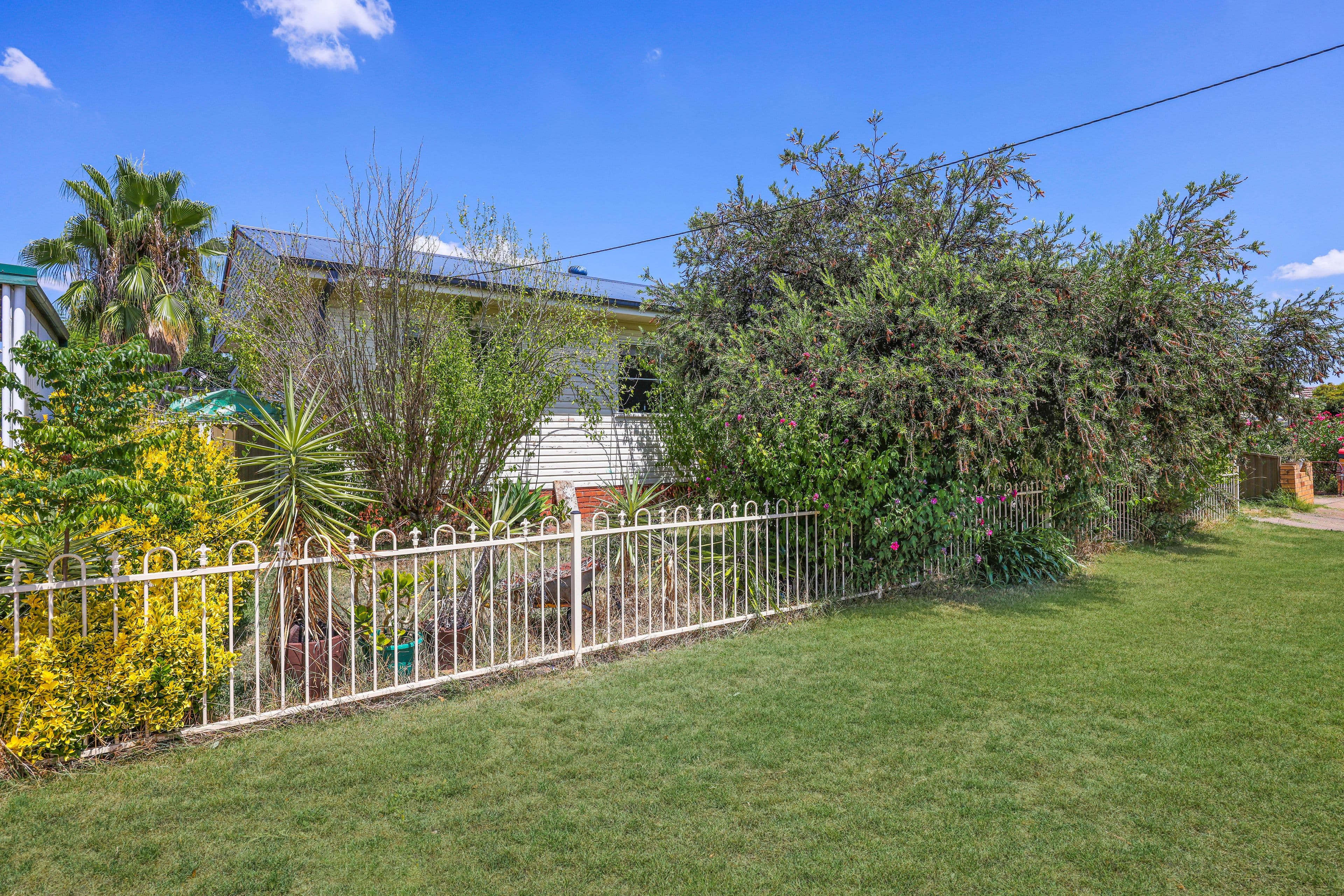16 Croydon Avenue, Tamworth NSW 2340, South Tamworth - Image 1