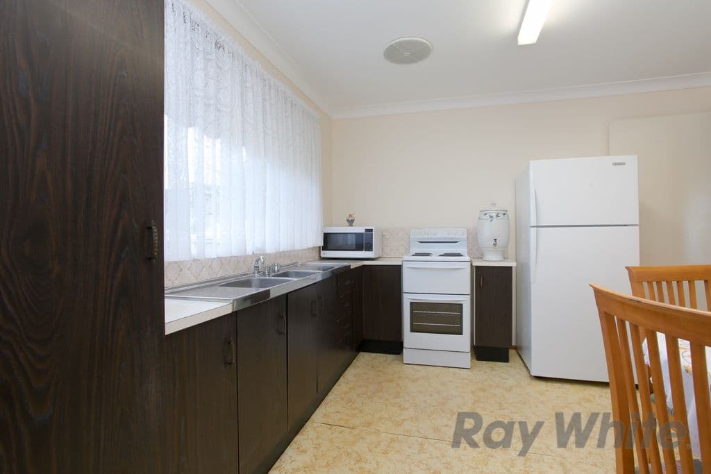 16 Neville Street, GLENDALE NSW 2285, Glendale - Thumbnail 4