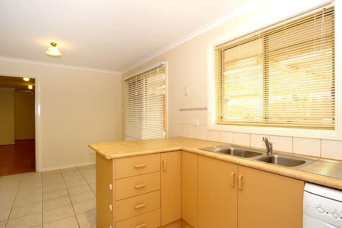 98 Charlton Road, BANNOCKBURN VIC 3331, Bannockburn - Thumbnail 3