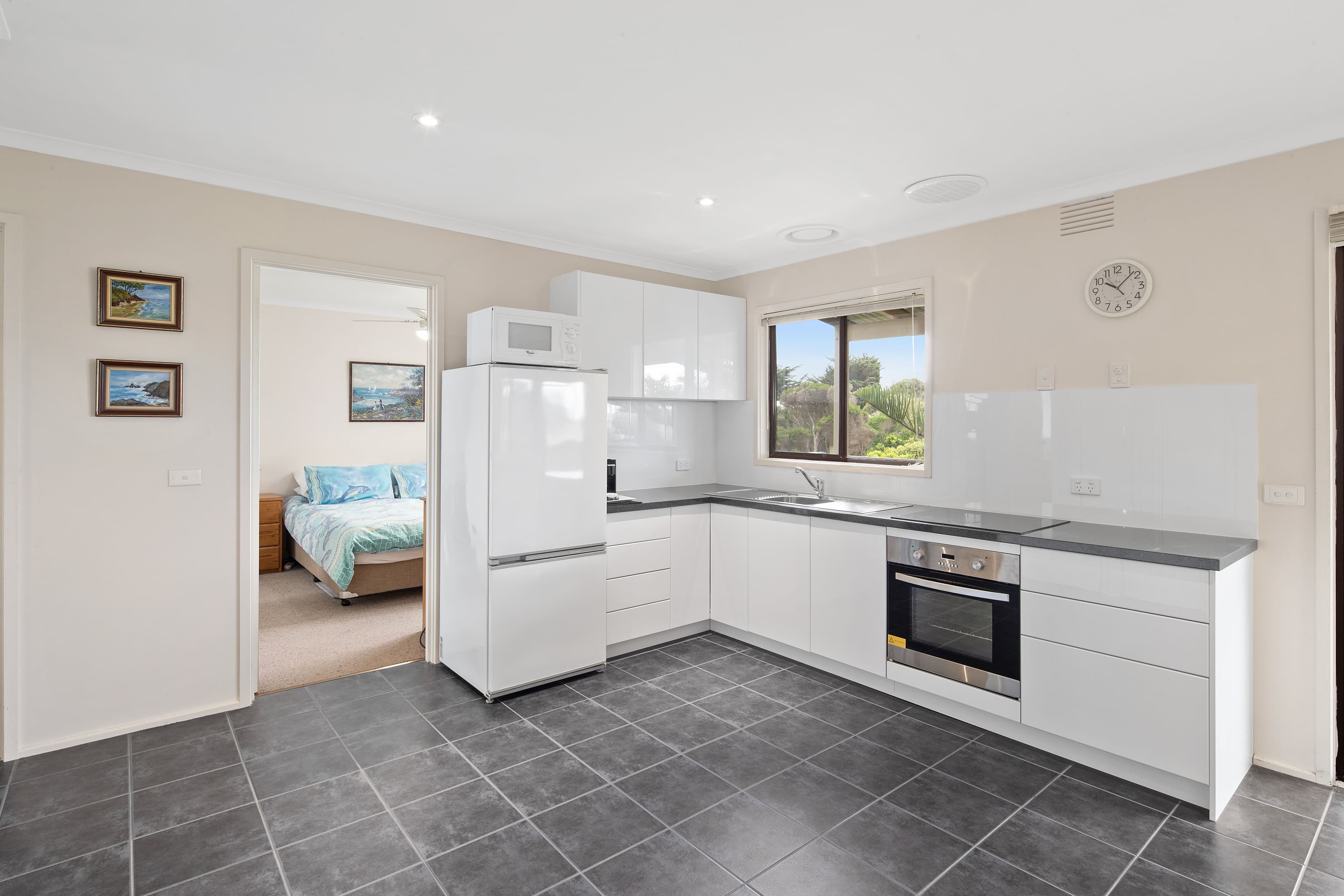 31 Sinclair Avenue, Surf Beach VIC 3922, Surf Beach - Thumbnail 2