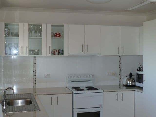 10 Youngs Lane, WALKERSTON QLD 4751, Walkerston - Thumbnail 4