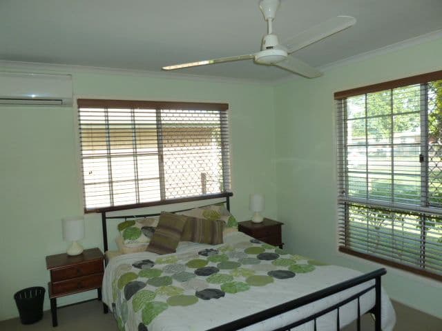 10 Youngs Lane, WALKERSTON QLD 4751, Walkerston - Thumbnail 6