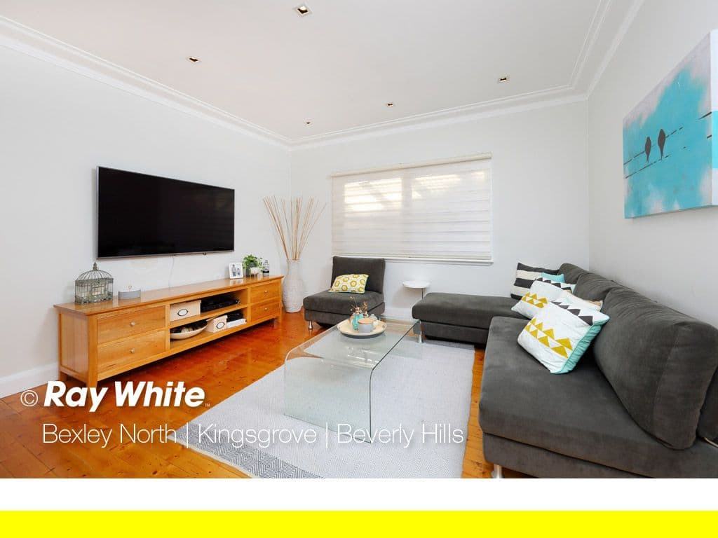 49 Rosebank Avenue, Kingsgrove - Thumbnail 3