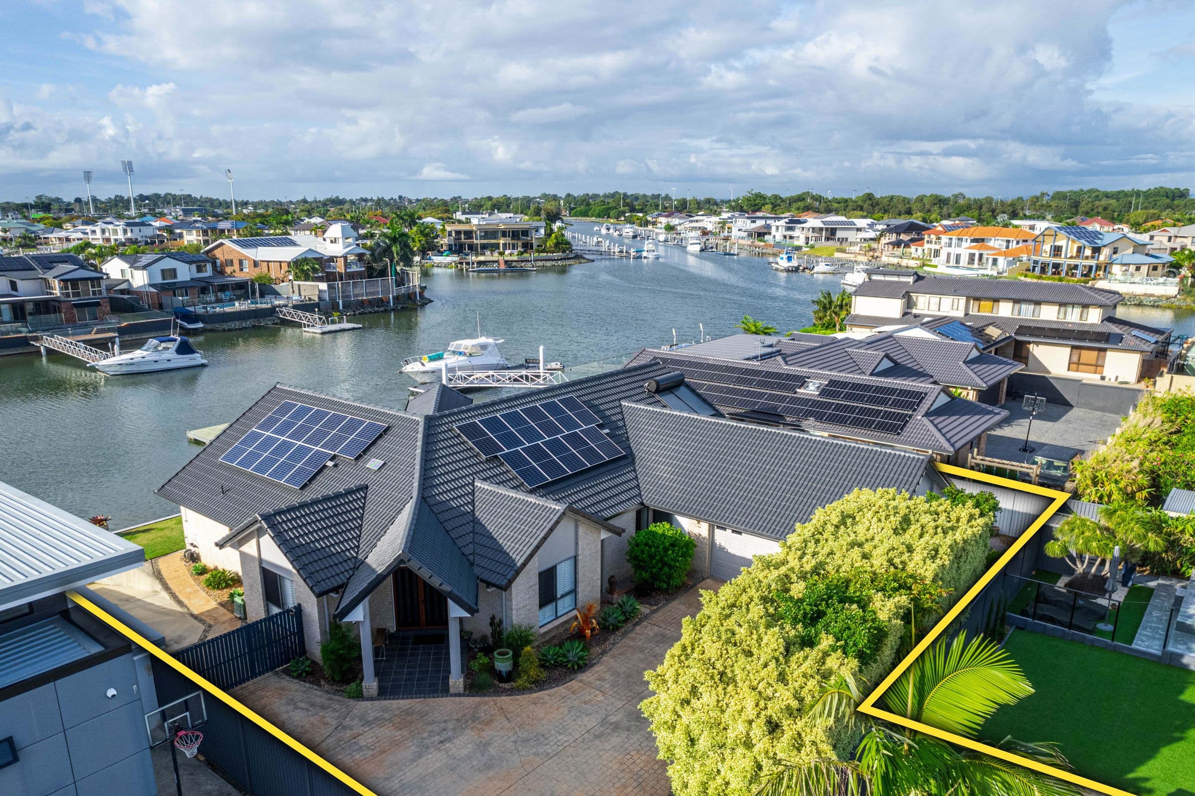171 Griffith Road, Newport QLD 4020, Newport - Image 1