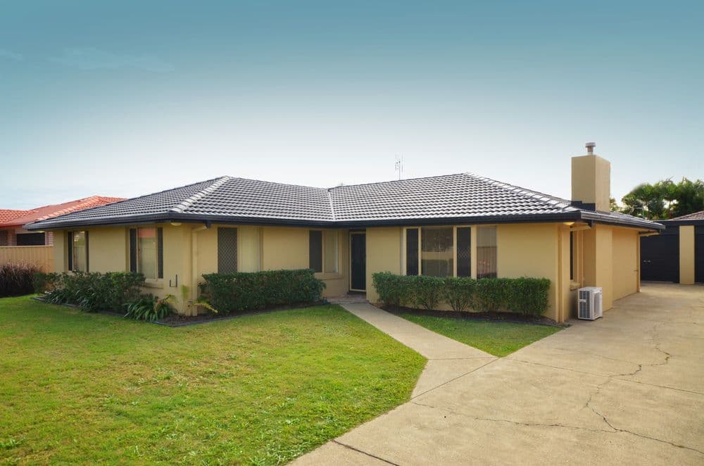 19 Tattler Way, BURLEIGH WATERS QLD 4220, Burleigh Waters - Thumbnail 4