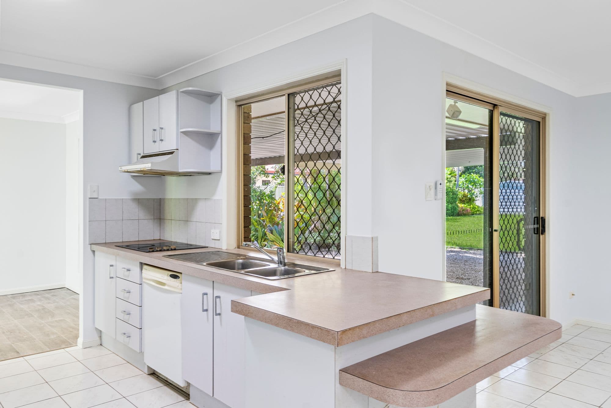12 Bompa Road, Waterford West QLD 4133, Waterford West - Thumbnail 8