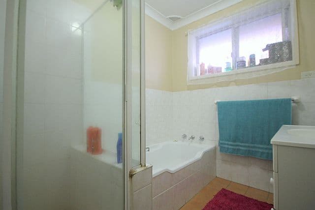 22A Surrey Avenue, GEORGES HALL NSW 2198, Georges Hall - Thumbnail 7