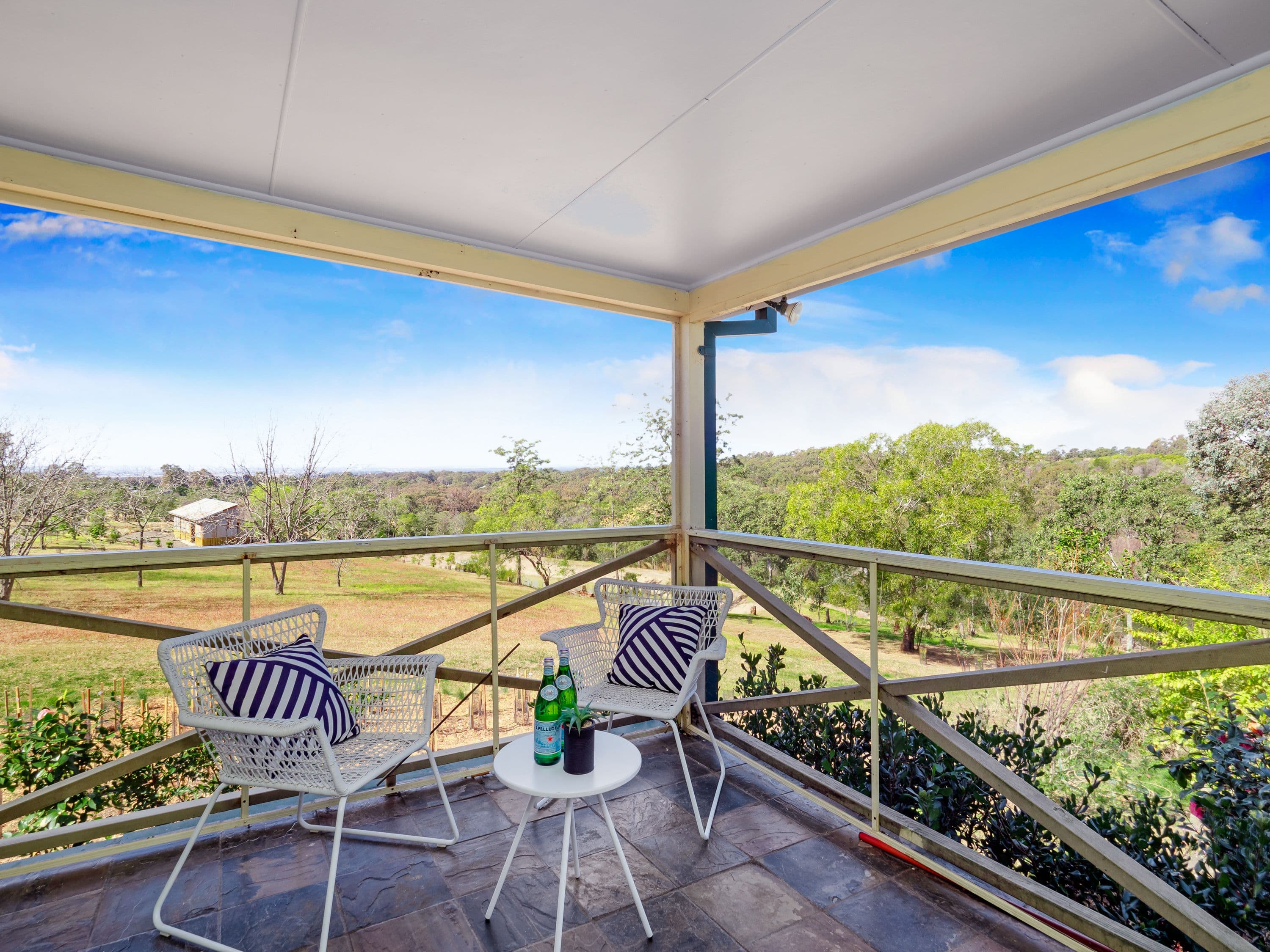41 Patterson Lane, Grose Vale - Image 1