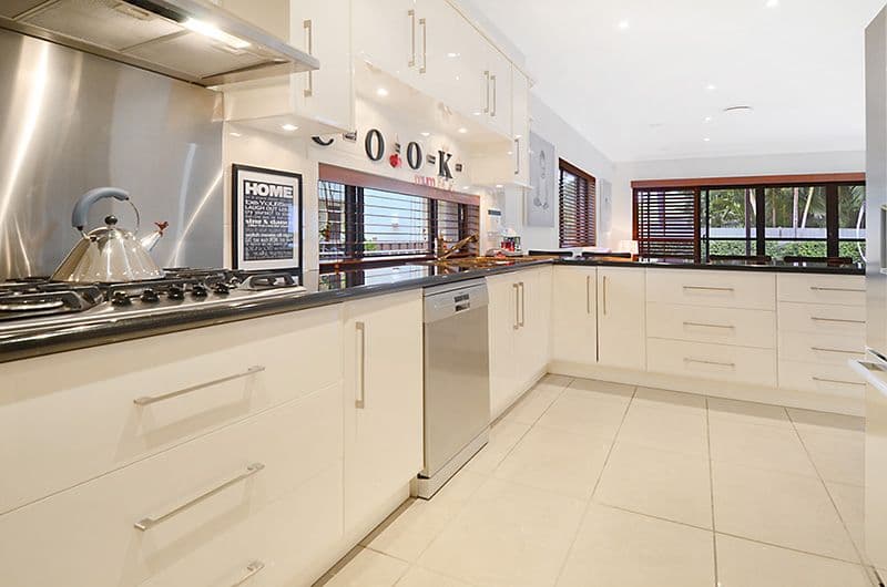 113 Oriel Road, Clayfield QLD 4011, Clayfield - Thumbnail 4