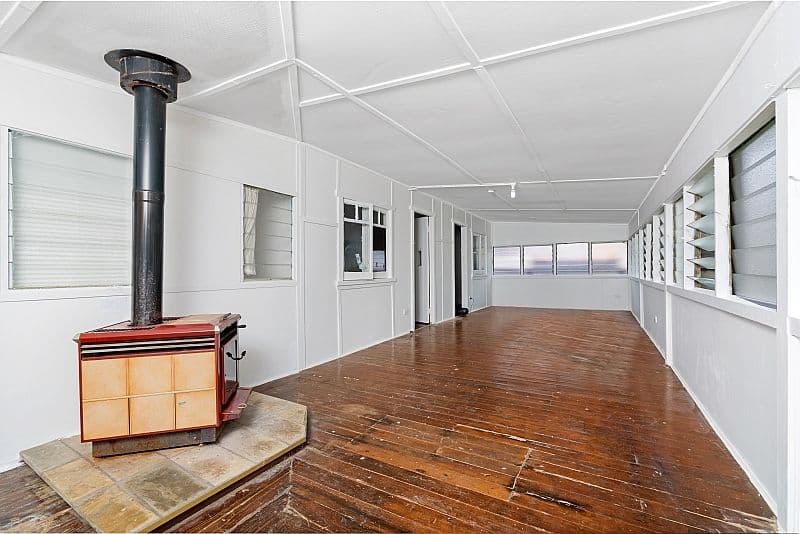 4 McLean Street, KILLARNEY VALE NSW 2261, Killarney Vale - Thumbnail 4