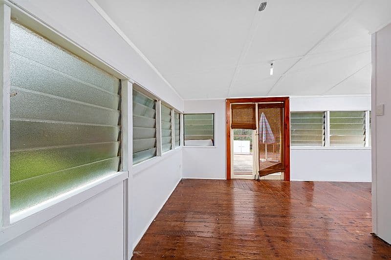 4 McLean Street, KILLARNEY VALE NSW 2261, Killarney Vale - Thumbnail 6