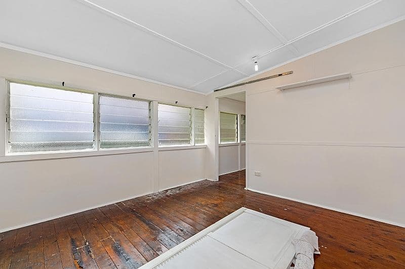 4 McLean Street, KILLARNEY VALE NSW 2261, Killarney Vale - Thumbnail 8
