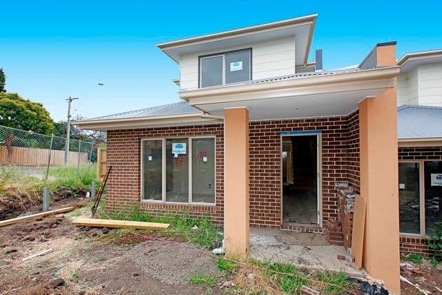129 Purinuan Road, RESERVOIR VIC 3073, Reservoir - Thumbnail 2