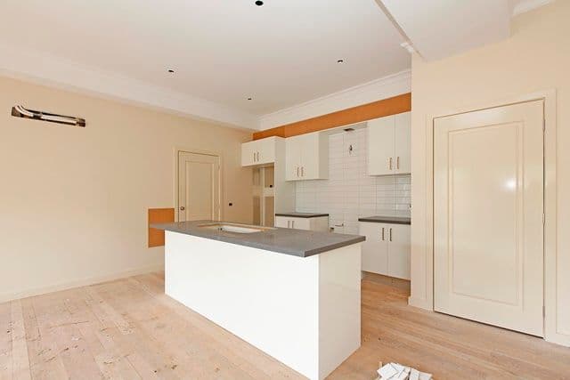 129 Purinuan Road, RESERVOIR VIC 3073, Reservoir - Thumbnail 6