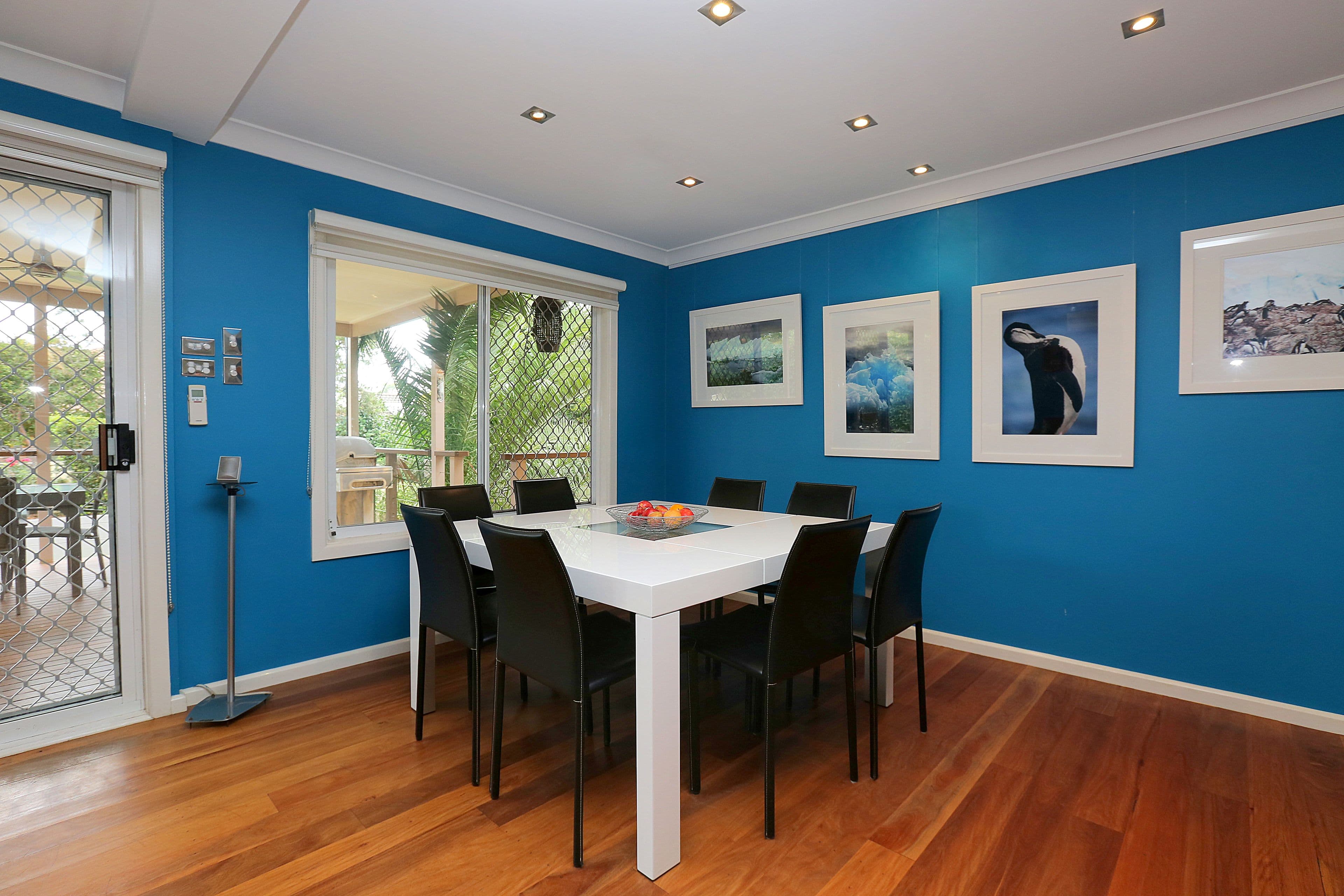 27 Josephine Crescent, Georges Hall - Thumbnail 6