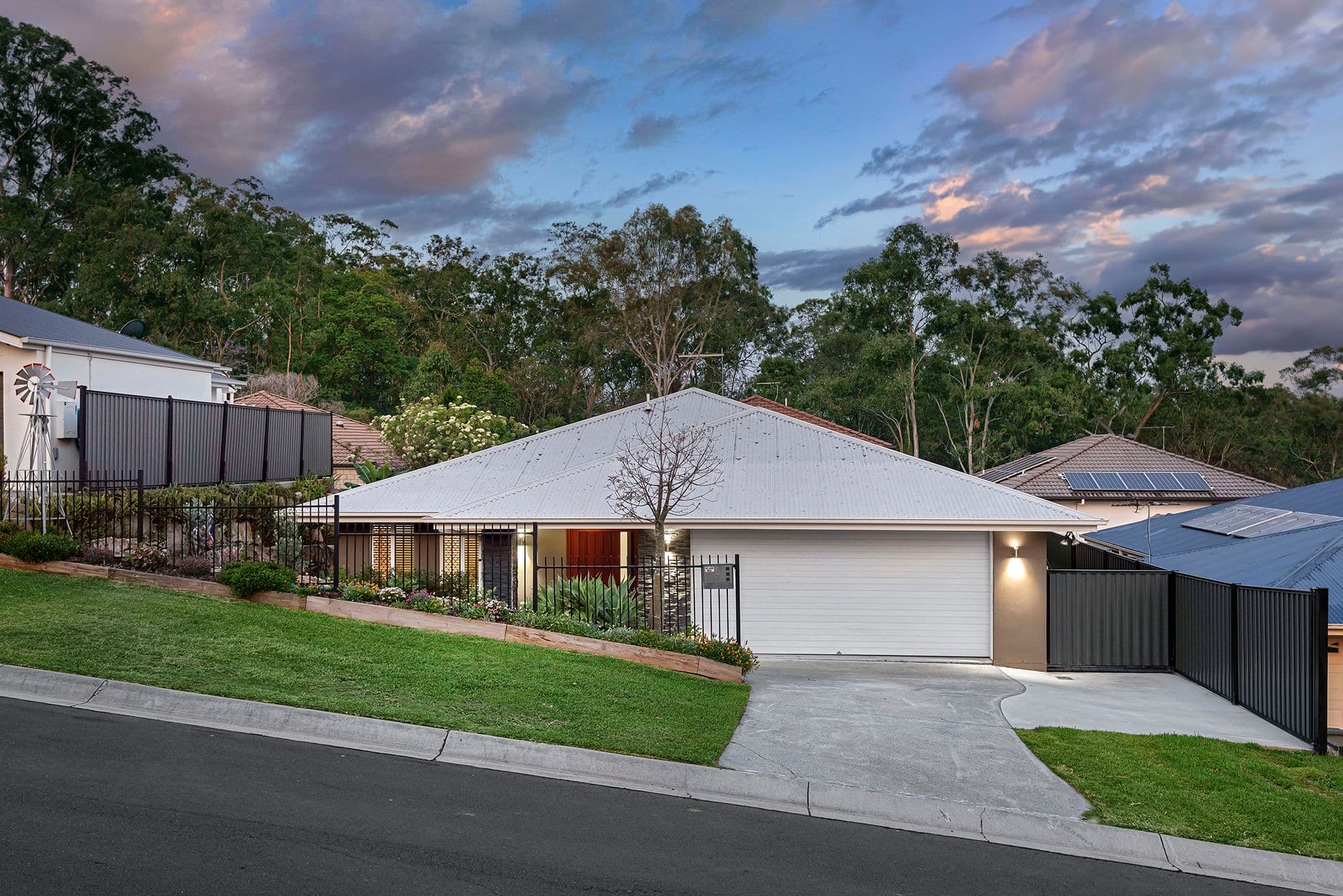 7 Grandview Place, Oxley QLD 4075, Oxley - Image 1