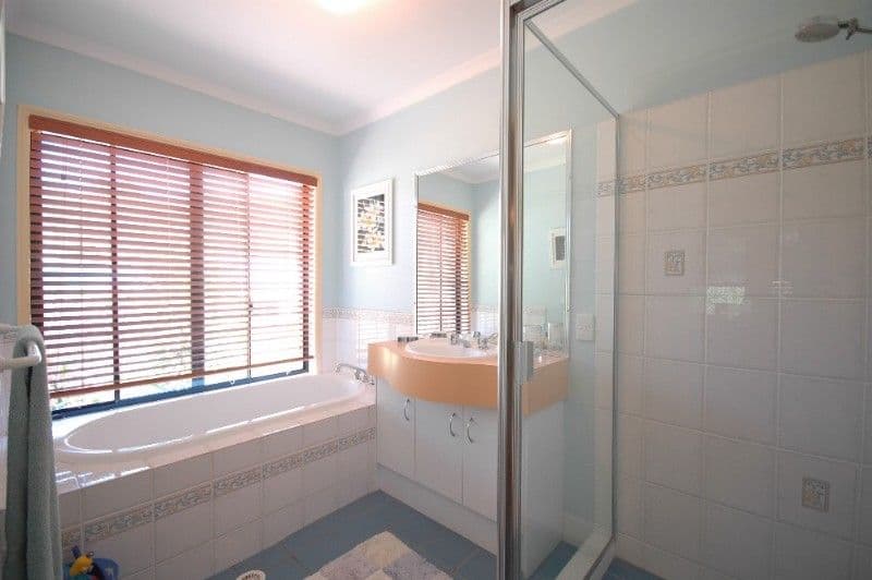 22 Trentbridge Court, MOUNT NATHAN QLD 4211, Mount Nathan - Thumbnail 6