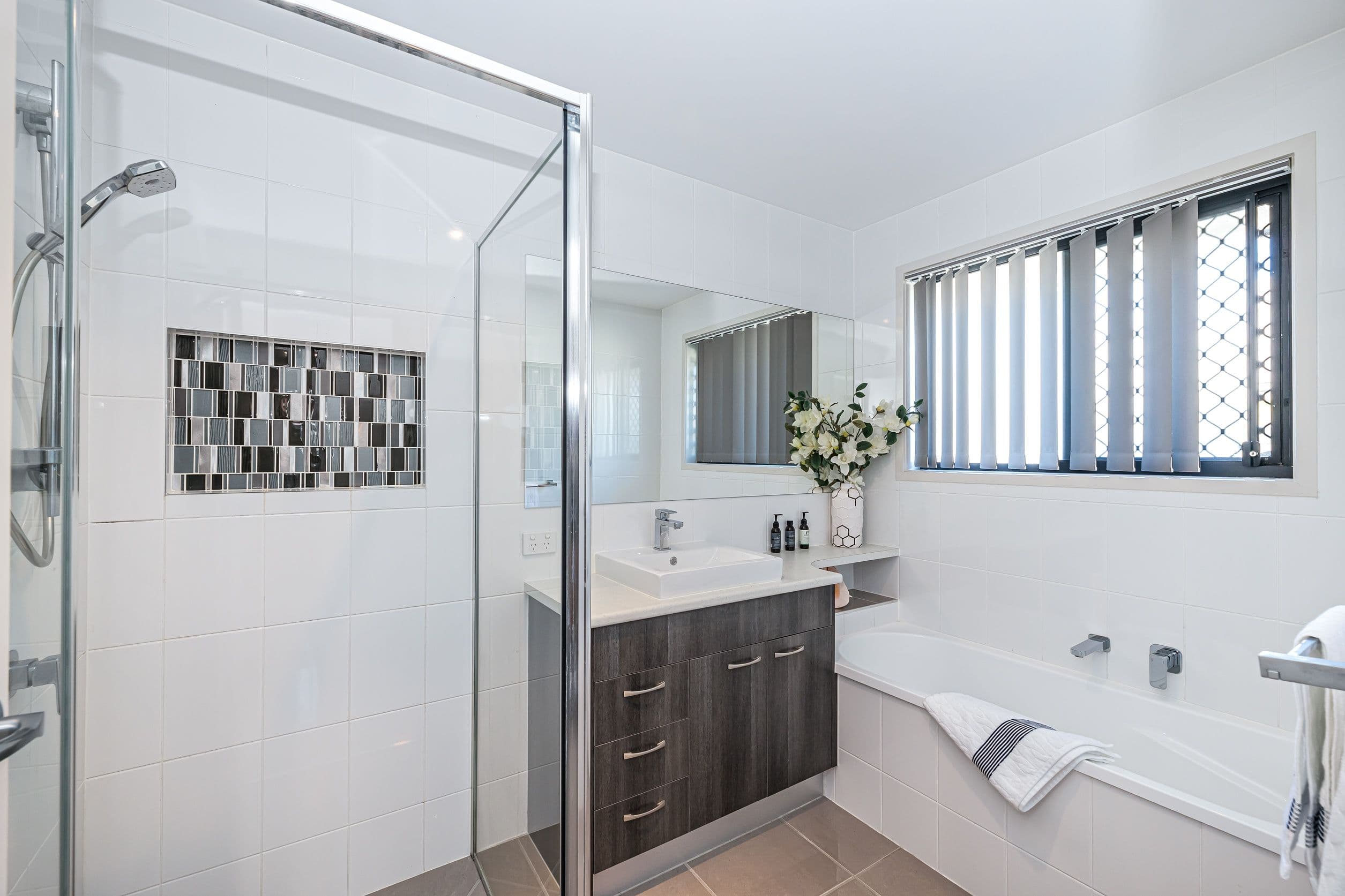 37 Foxtail Crescent, Banksia Beach QLD 4507, Banksia Beach - Thumbnail 4