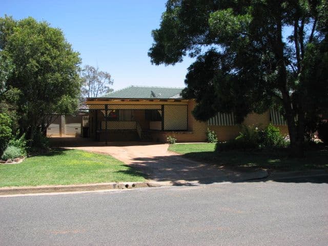 4 Belah Street, FORBES NSW 2871, Forbes - Image 1