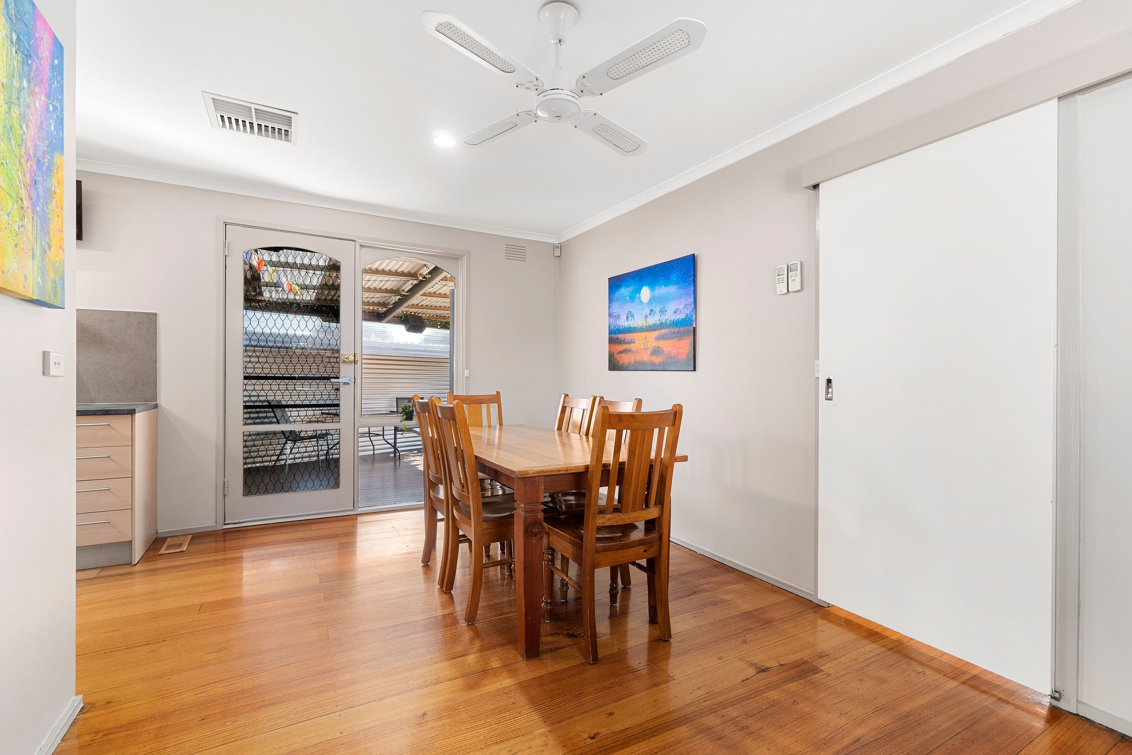 4 Archer Place, Mill Park VIC 3082, Mill Park - Thumbnail 3