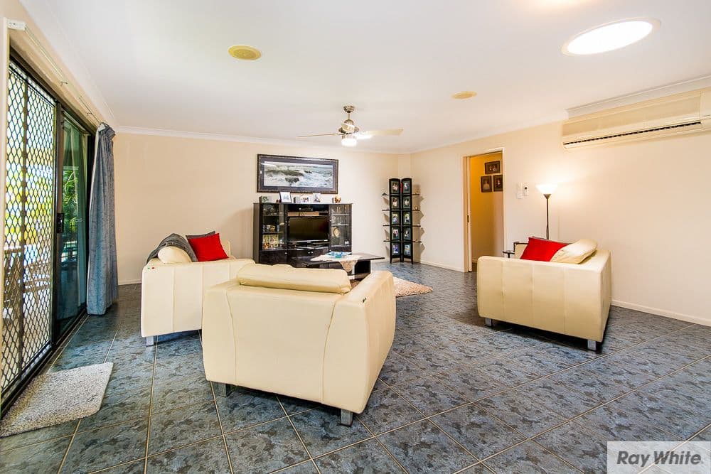 6 Tayla Close, Bridgeman Downs QLD 4035, Bridgeman Downs - Thumbnail 3