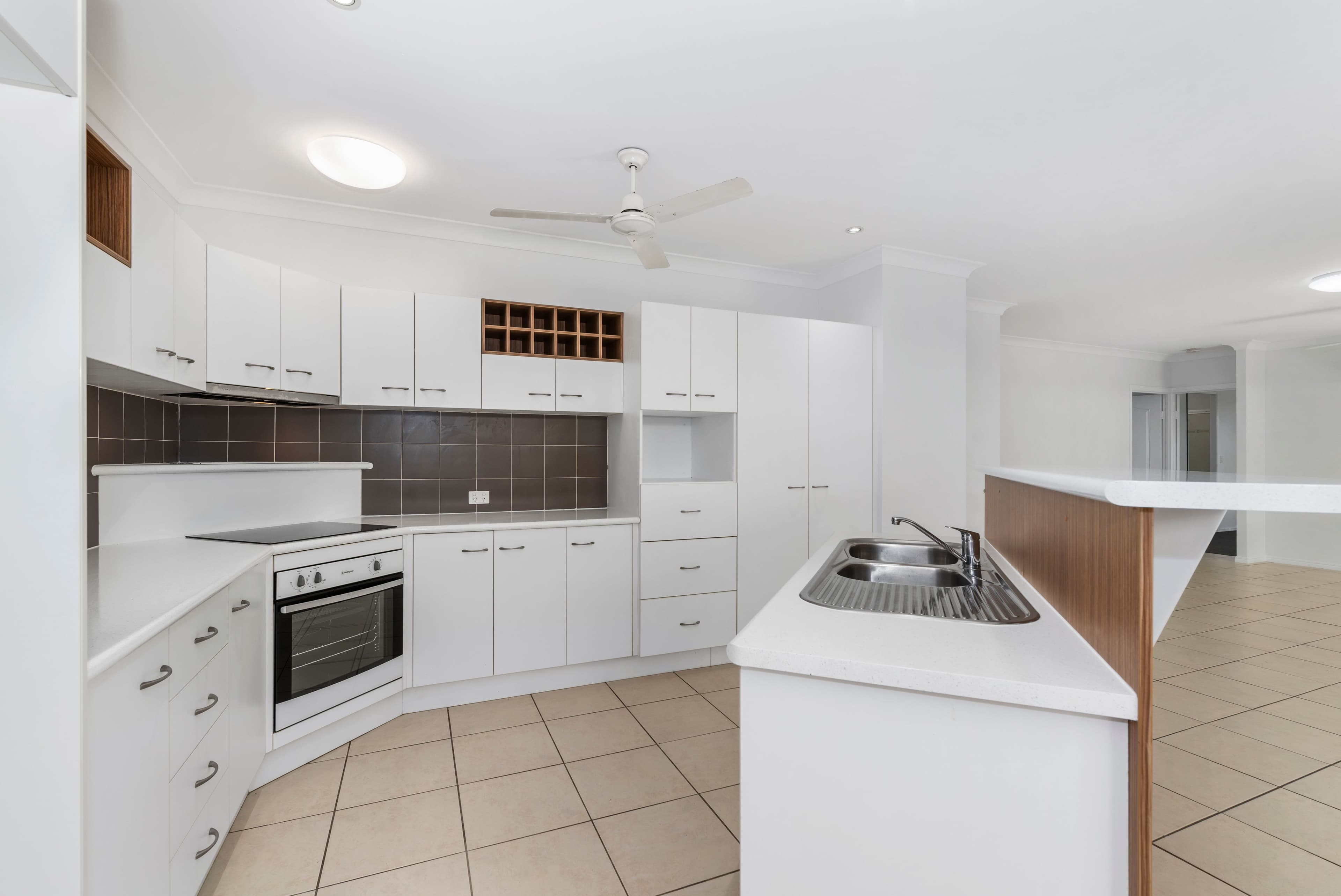 27 Sea Eagle Circuit, Douglas QLD 4814, Douglas - Thumbnail 3