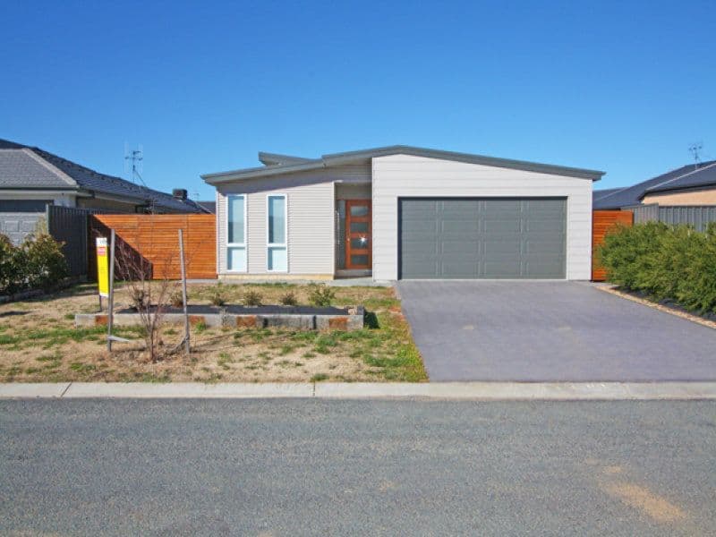 3 Deniston Circuit, Bungendore NSW 2621, Bungendore - Thumbnail 2