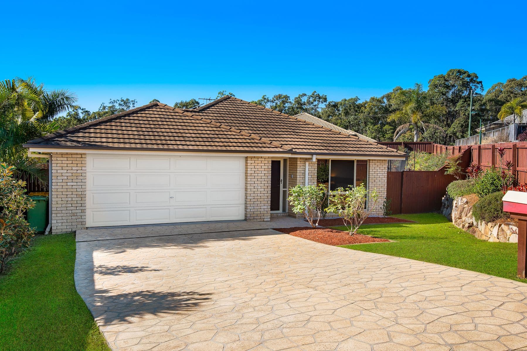 15 Pratincole Close, Mango Hill QLD 4509, Mango Hill - Thumbnail 2