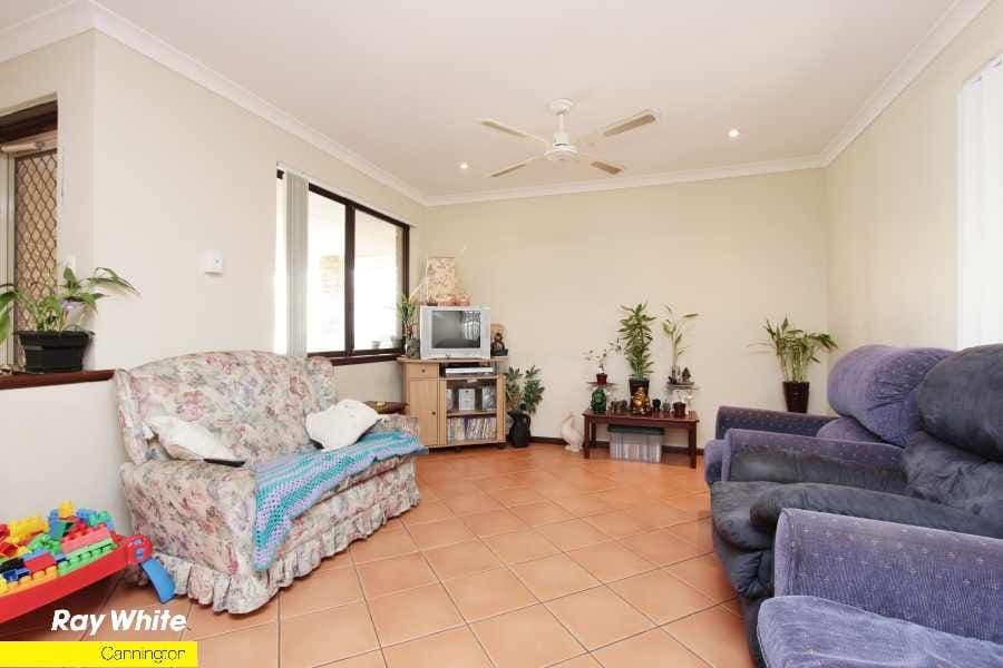 33 Nicholson Road, CANNINGTON WA 6107, Cannington - Thumbnail 3