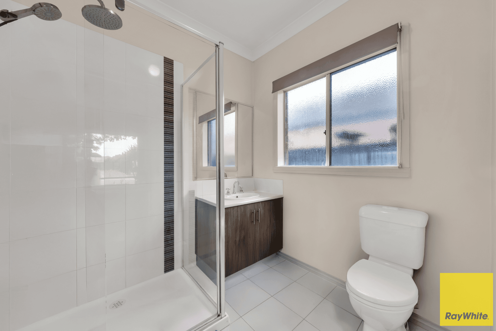 7 Sassafras Close, Point Cook VIC 3030, Point Cook - Thumbnail 3