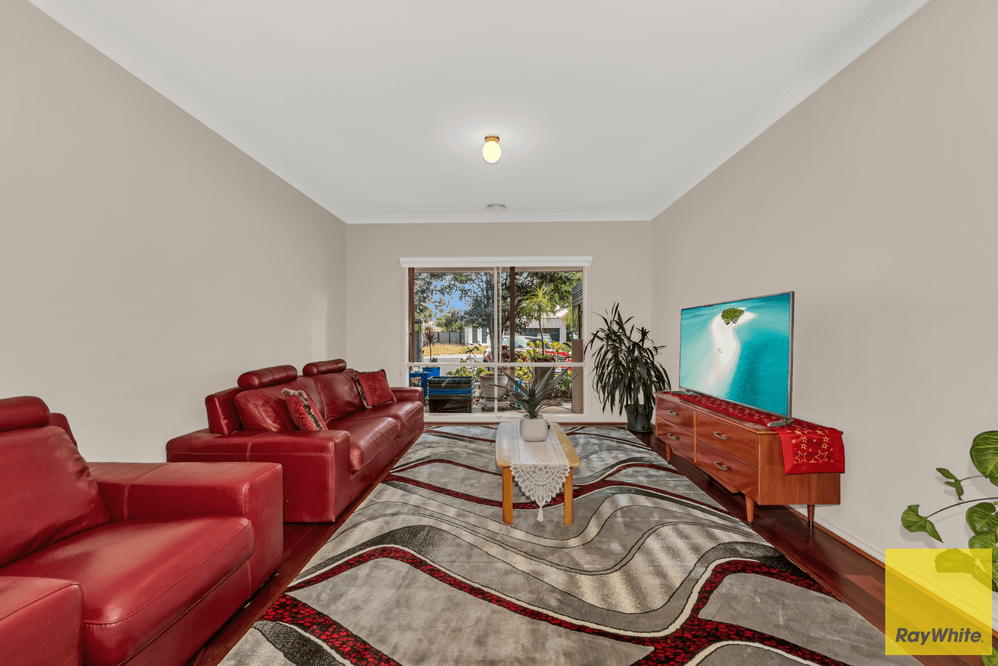 7 Sassafras Close, Point Cook VIC 3030, Point Cook - Thumbnail 5