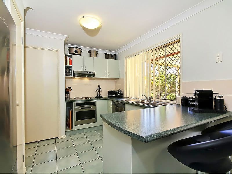 1 Wren Place, FOREST LAKE QLD 4078, Forest Lake - Thumbnail 4
