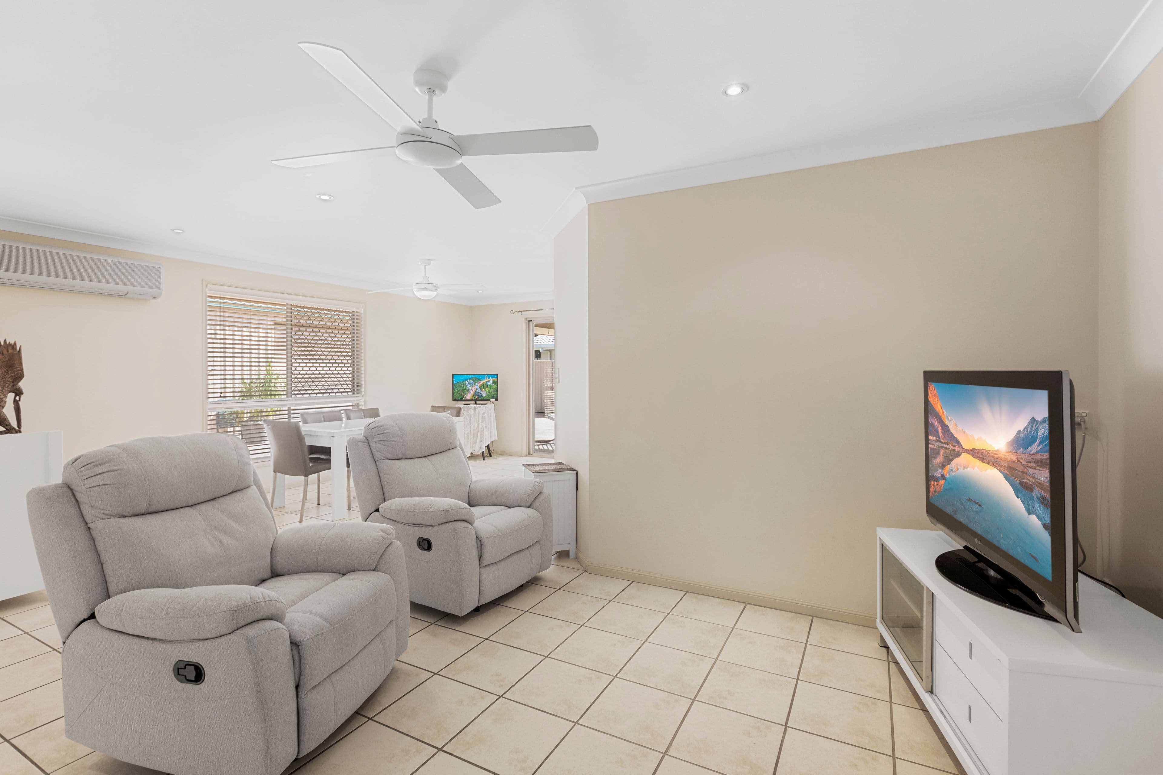 81 Amarina Avenue, Mooloolaba QLD 4557, Mooloolaba - Thumbnail 7