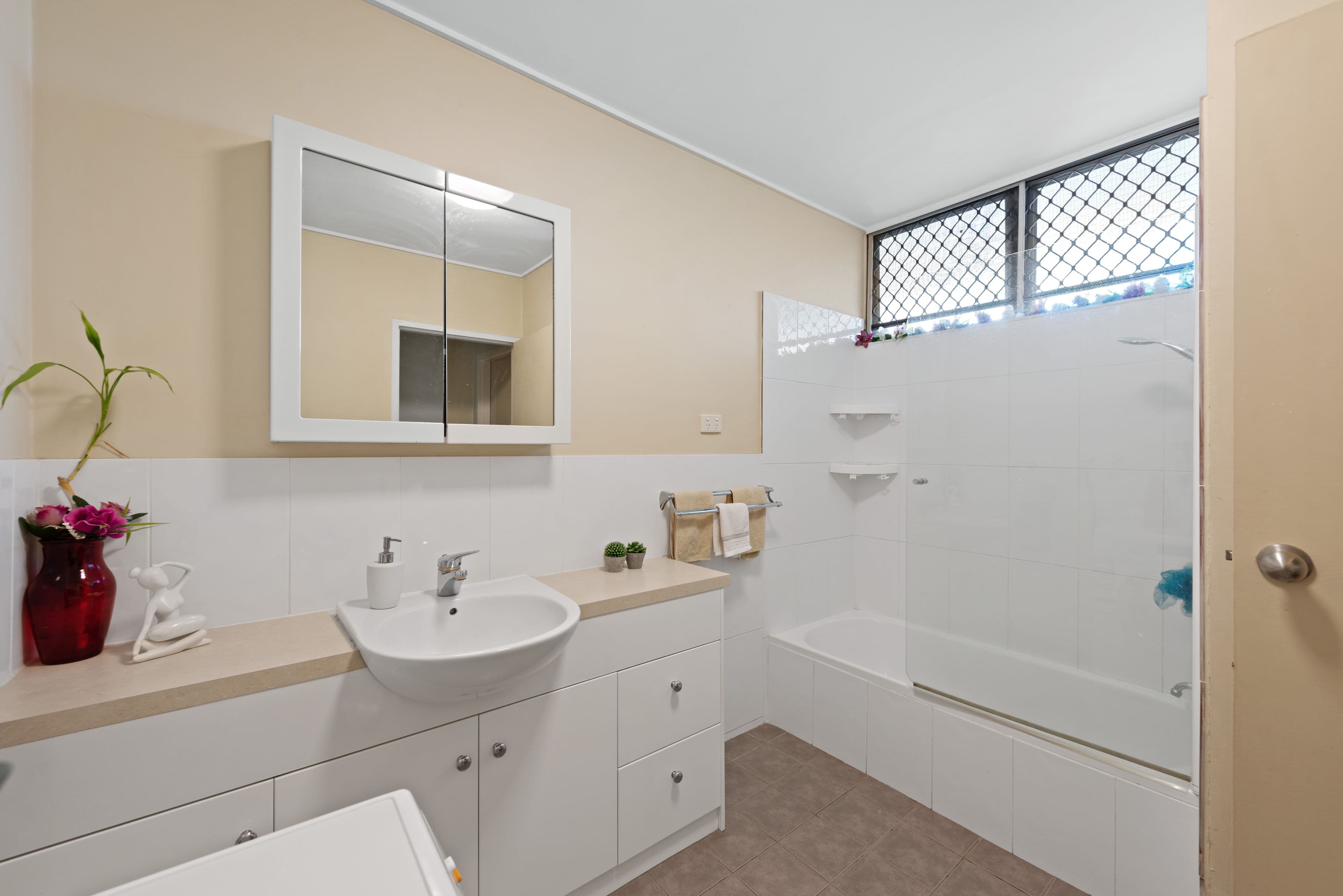 53 Lamont Road, Wilston QLD 4051, Wilston - Thumbnail 8