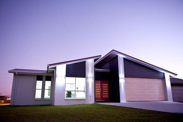 2 Dianella Court, GLENELLA QLD 4740, Glenella - Thumbnail 2