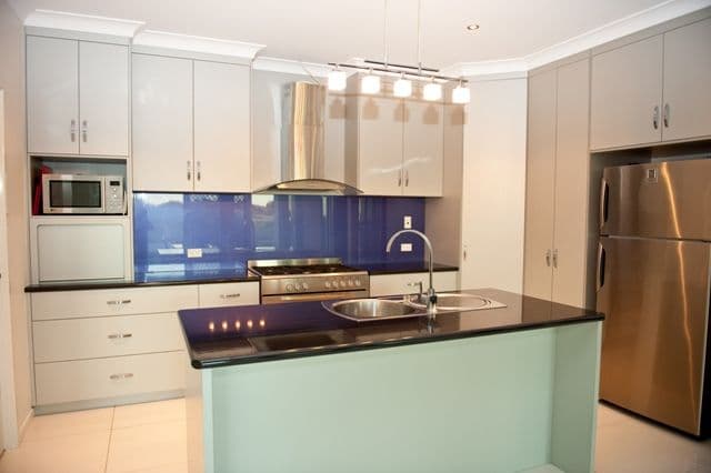 2 Dianella Court, GLENELLA QLD 4740, Glenella - Thumbnail 4